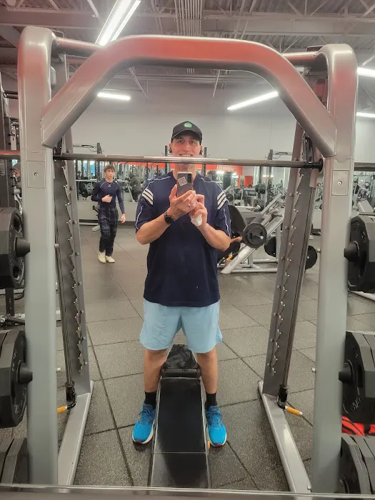 Blink Fitness Picture 8