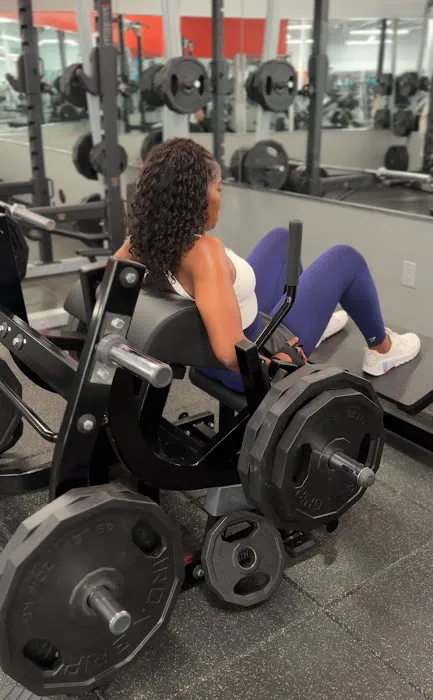 Blink Fitness Picture 9