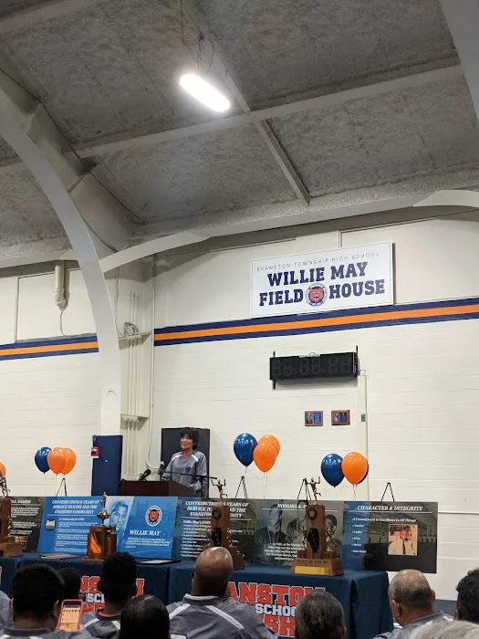 Willie May Fieldhouse Picture 2