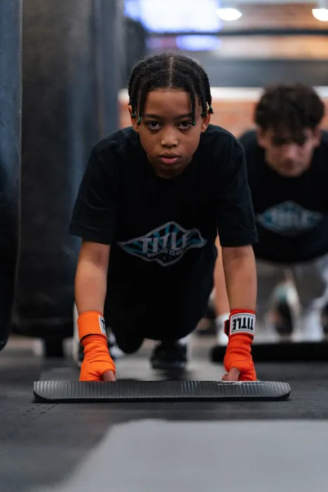 TITLE Boxing Club Evanston Picture 1