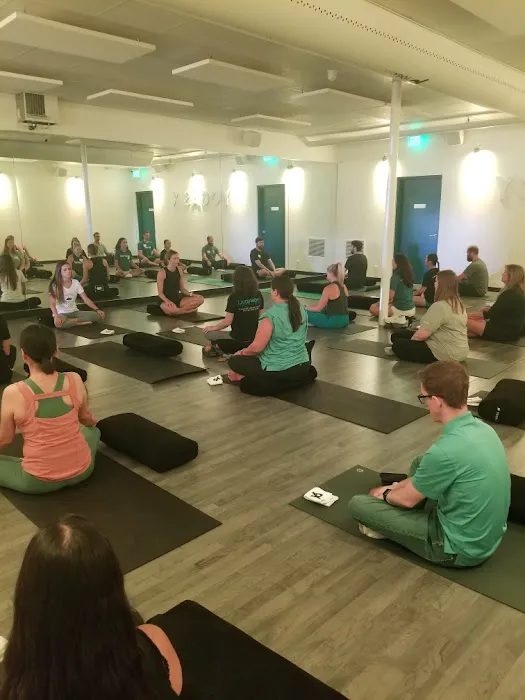 YogaSix Glenview Picture 4