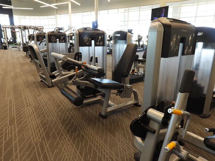 Wheeling Health & Fitness Center Picture 8