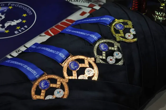 TRUE WAY ITF TAEKWON-DO • FITNESS • KICKBOXING Picture 5