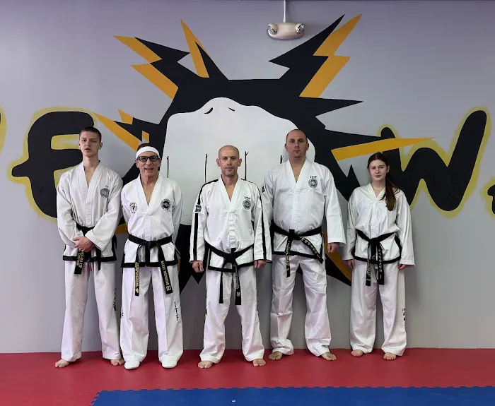 TRUE WAY ITF TAEKWON-DO • FITNESS • KICKBOXING Picture 3
