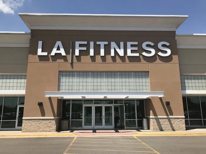 LA Fitness Picture 5