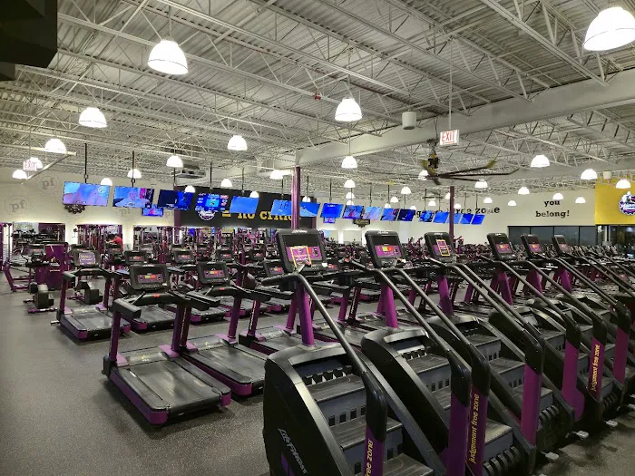 Planet Fitness Picture 6
