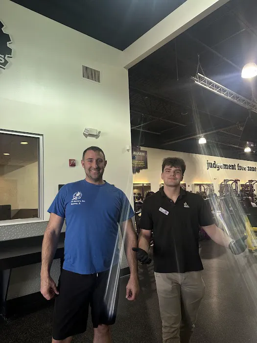 Planet Fitness Picture 8