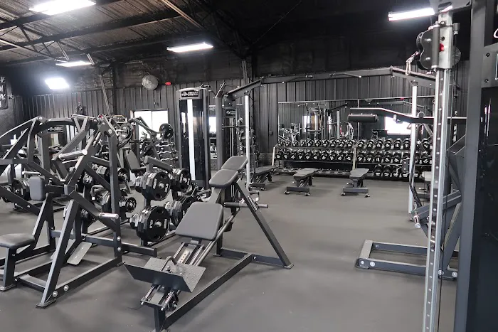 Obsidian Strength Gym Picture 3