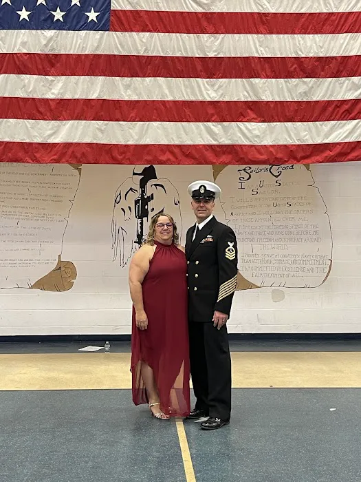 Navy Reserve Center (NRC) Rock Island Picture 9