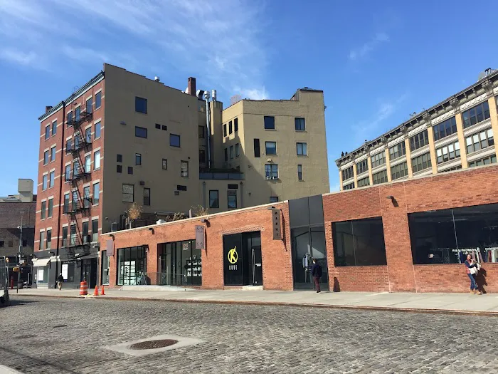 LIFTONIC West Village Picture 7