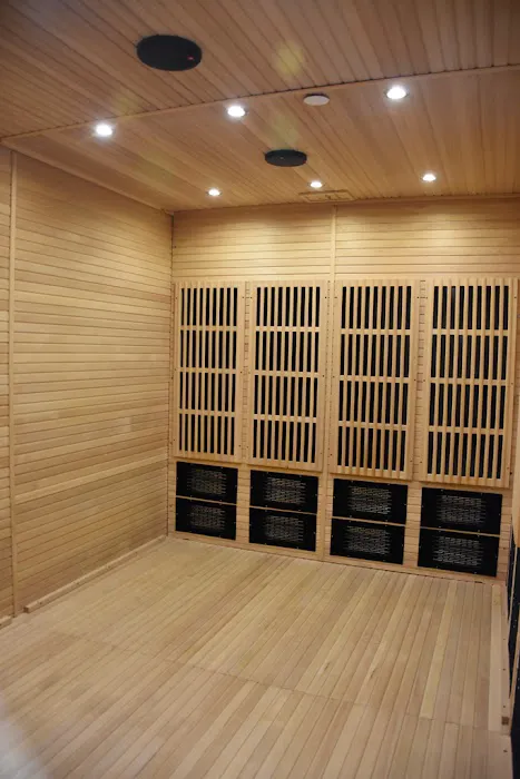 HOTWORX - Davenport, IA Picture 10