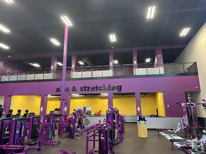 Planet Fitness Picture 6