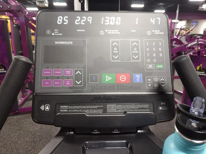 Planet Fitness Picture 3