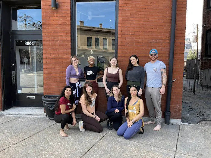 Central West End Yoga Picture 9