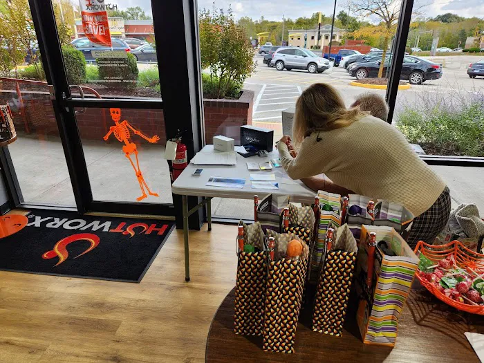 HOTWORX-Swansea Picture 8