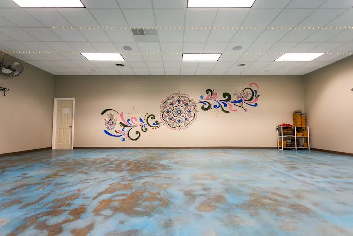 Go Yoga Express Picture 3