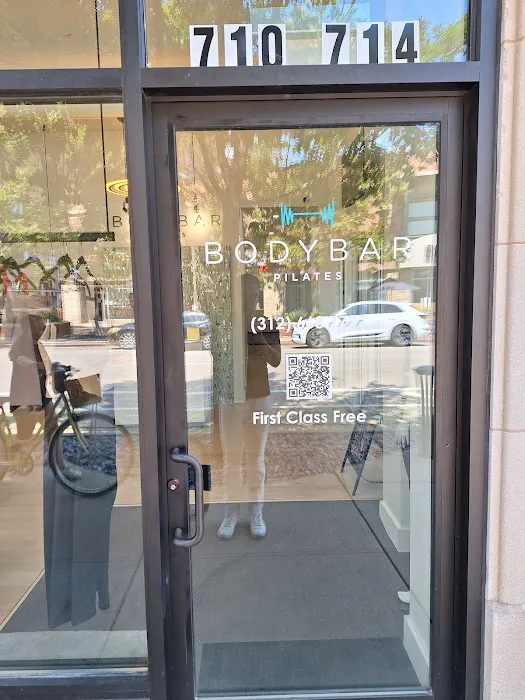 BODYBAR Pilates - Evanston Picture 3