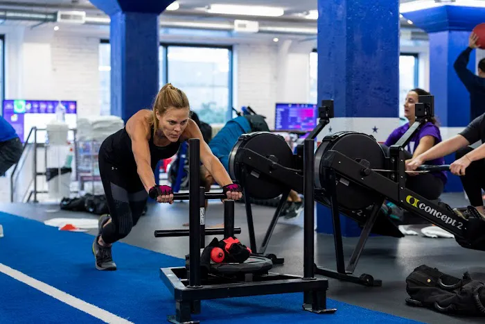 F45 Training East Evanston Picture 4