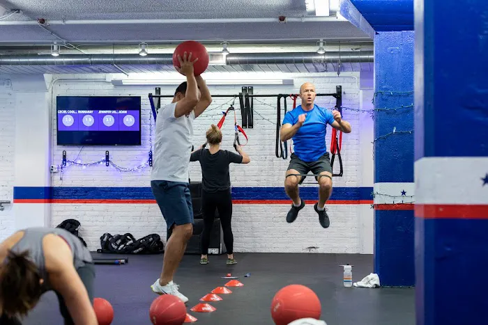F45 Training East Evanston Picture 9