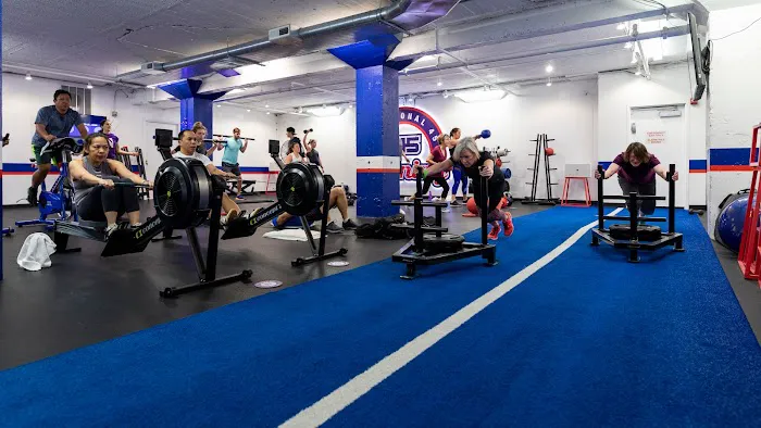 F45 Training East Evanston Picture 5