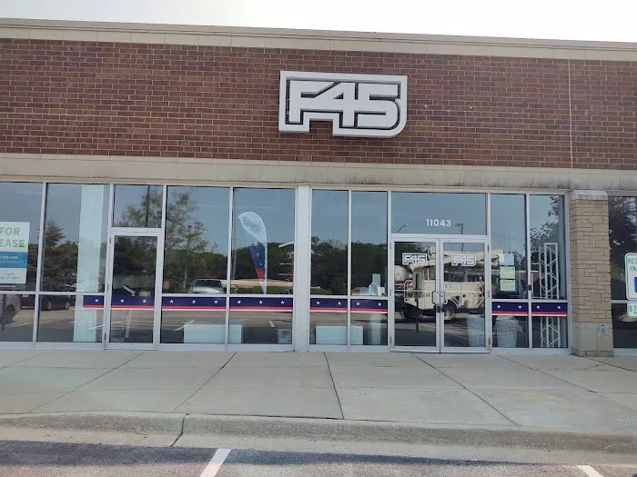 F45 Training East Evanston Picture 2