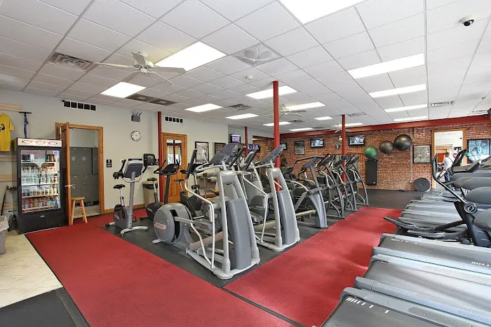 V Tone Fitness Gym Chicago Picture 8