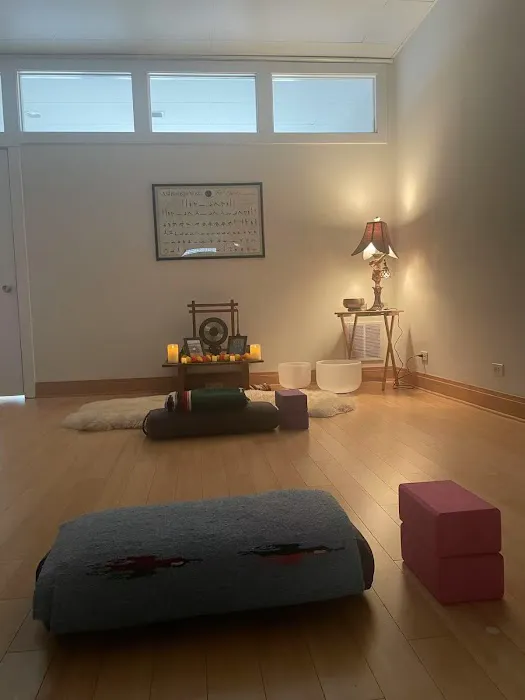 Heaven Meets Earth Yoga Studio Picture 2