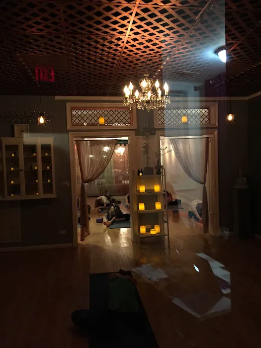 Central Street Yoga Picture 3