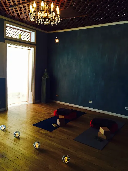 Central Street Yoga Picture 9