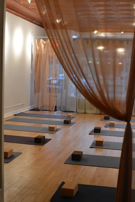 Central Street Yoga Picture 2