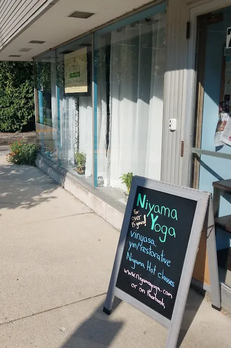 Niyama Yoga Picture 2