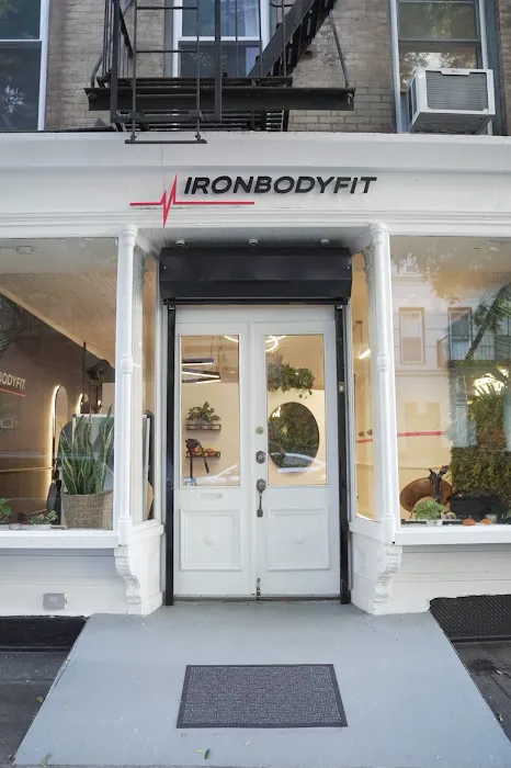 Iron Bodyfit Chelsea, NYC Picture 9