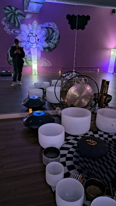 Peak Yoga and Wellness Picture 4