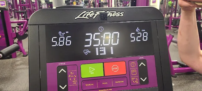 Planet Fitness Picture 4