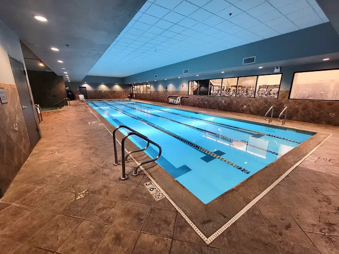 LA Fitness Picture 6