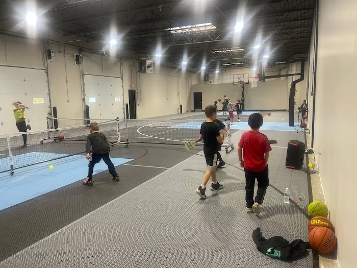 FIELDHOUSE BY THE FOX Picture 10