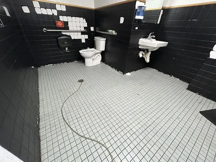 Elgin Pro Fitness Picture 6