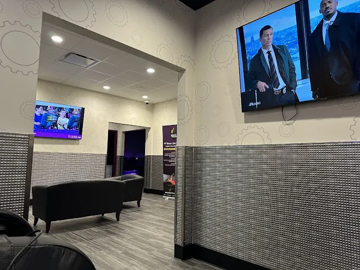 Planet Fitness Picture 8