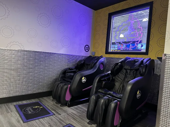 Planet Fitness Picture 4