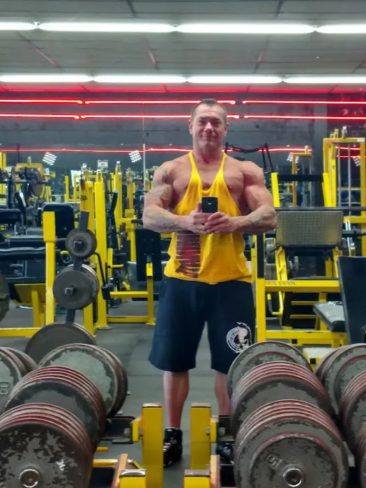 Asylum Gym Picture 10