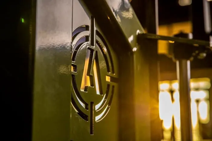 Iron Army Performance Center Picture 10