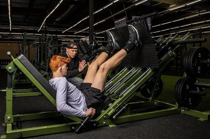 Iron Army Performance Center Picture 6