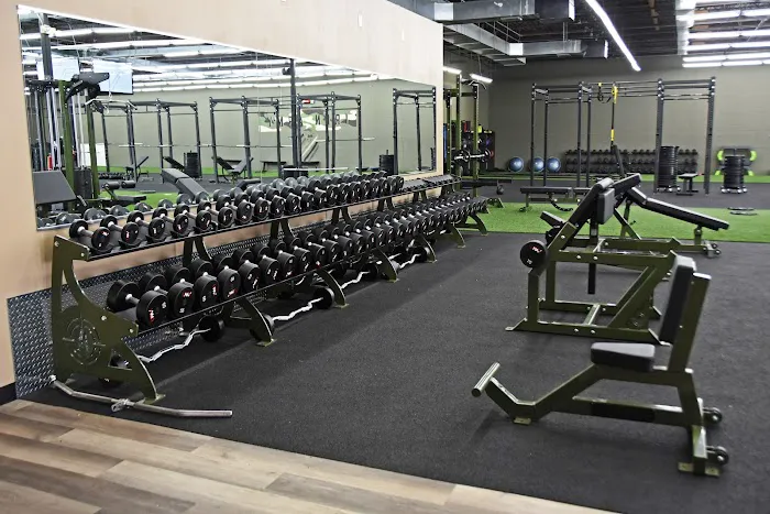Iron Army Performance Center Picture 3