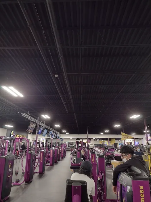 Planet Fitness Picture 5