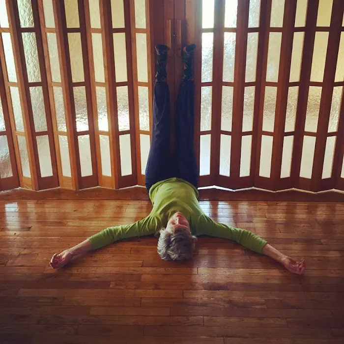 alleyCat Yoga Picture 6