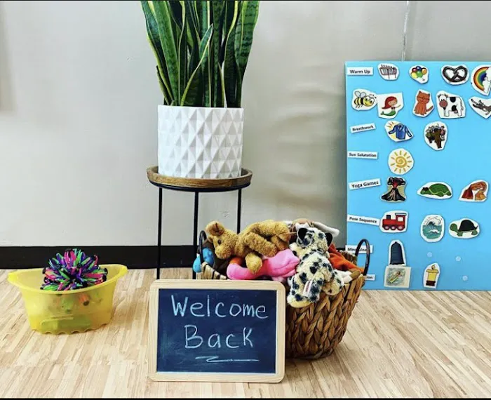 alleyCat Yoga Picture 2