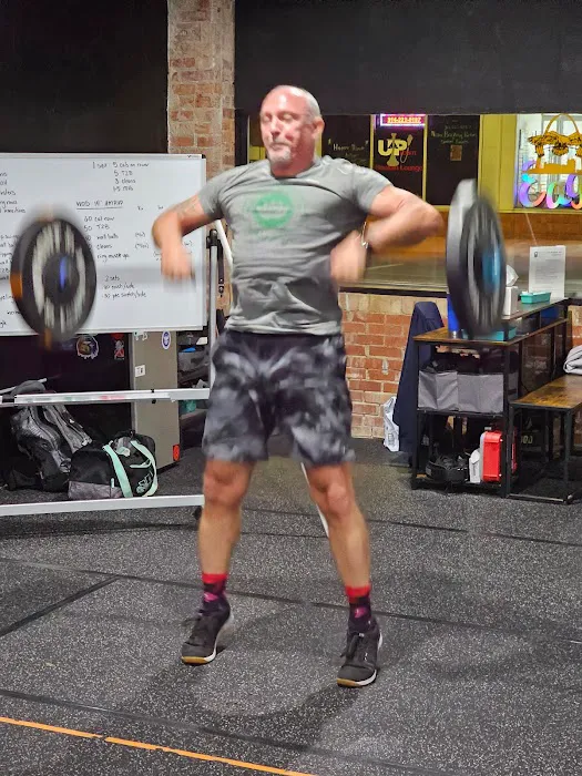 Elements of Wellness CrossFit Picture 10