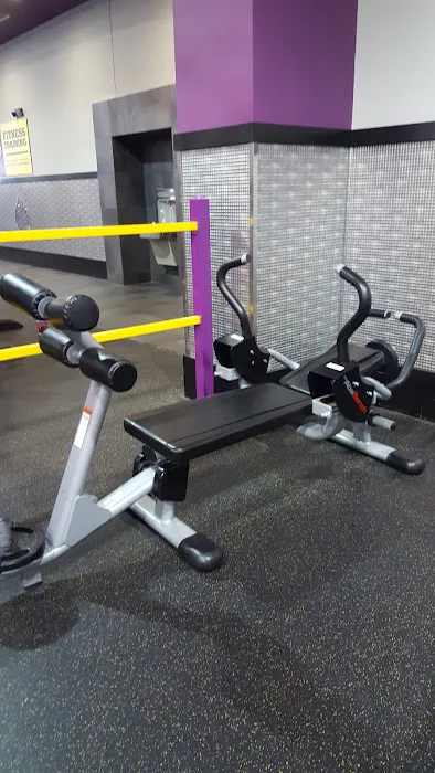 Planet Fitness Picture 9