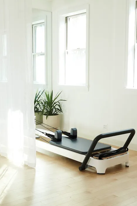 EAST RIVER PILATES | Norman Ave Picture 3