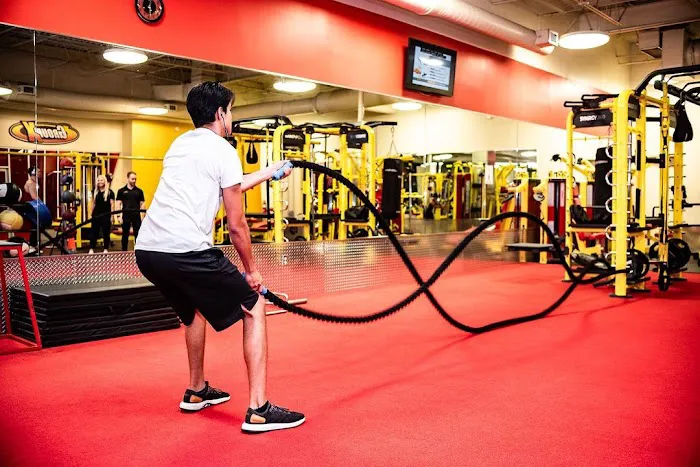 Retro Fitness Picture 3